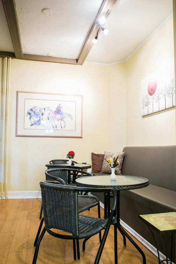 Le 227 Laurier B&B 加蒂诺 外观 照片